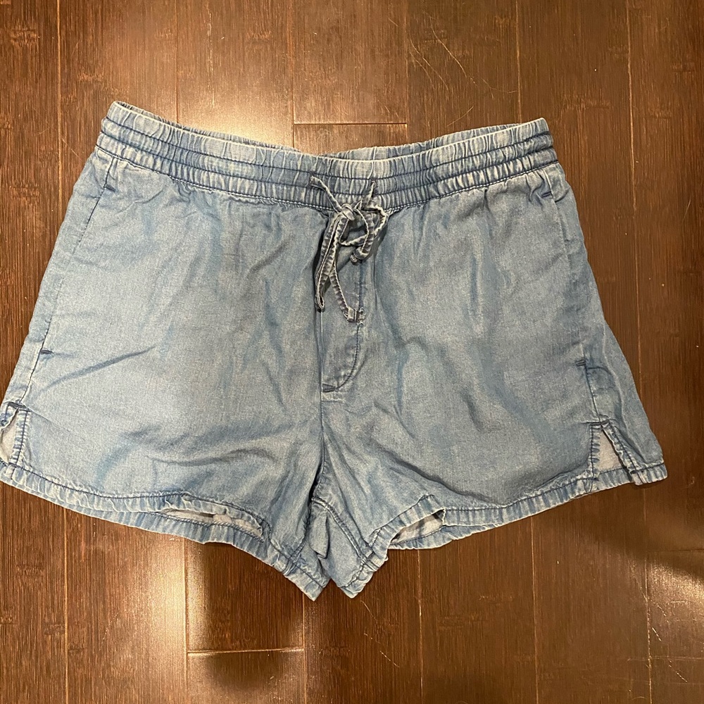 Gap Comfy denim shorts